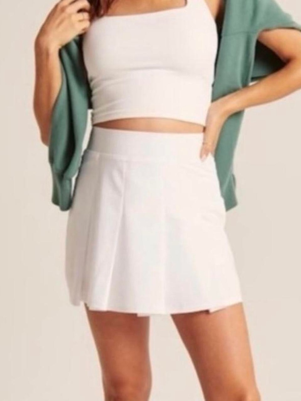Abercrombie Women's White Mini Skirt - Classic A-Line